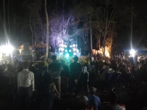 Pesta Rakyat Yang Dikemas Kreatif dan Inovatif Ala Kelompok Pemuda Dan Pemerintah Desa Awo