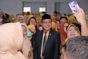 Dihadapan Ribuan PPPK Soppeng, Supriansa Jabarkan UU ASN, Buat PPPK dan ASN Miliki Status Yang Sama