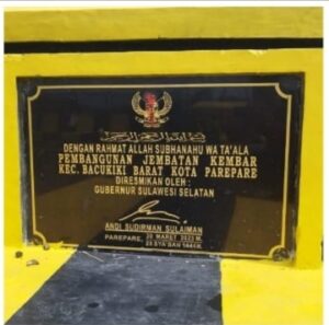 Sudah Diresmikan, Pj Gubernur Bahtiar Disinyalir Ingin Resmikan Lagi dan ubah nama Jembatan Era Andi Sudirman di Parepare?