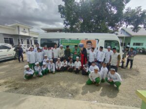 Andi Muawiyah Ramli Bantu Bus Sekolah Untuk di Maksimalkan Pemanfaatannya