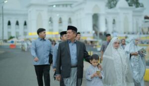 Bupati Soppeng Sampaikan Syukur Atas Capaian Pembangunan dan Pesan Kebersamaan di Sholat Idul Fitri