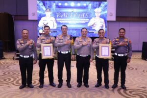 Satlantas Polres Bone Sabet Dua Penghargaan di Ajang Perlombaan Ditlantas Polda Sulsel