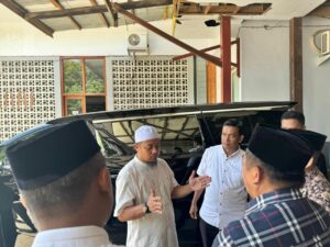 Ke Pondok Tahfidz Qur’an di Maros, Tokoh Agama : Andi Sudirman Pemimpin Ideal yang Dekat dengan Agama