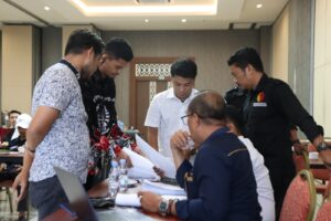 Bawaslu Melakukan Pengawasan pada pleno rekapitulasi Daftar Pemilih Tetap (DPT)
