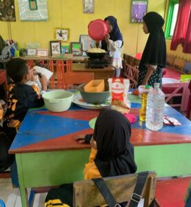 SDN 237 Aletellue Sukses Gelar P5 dengan Tema Kuliner Tradisional