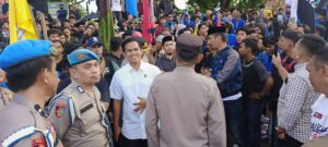 Hadapi Unjuk Rasa, Polres Bone Lakukan Cara Humanis