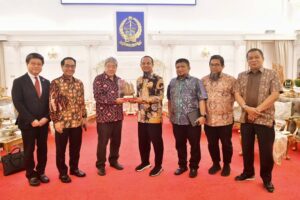 Gubernur Sulsel Terima Kunjungan Dubes Jepang, Bahas Kerja Sama Pendidikan dan Ketenagakerjaan