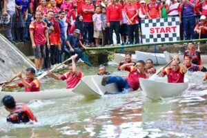 Serunya Lomba Dayung Meriahkan HUT RI ke-80 di Bone, Diikuti Pejabat, Jurnalis dan Masyarakat Umum