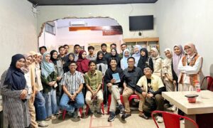 Komunitas Rumah Baca RUMI Serukan Penguatan Literasi Bone Lewat Launching dan Bincang Buku Dari Kata Menjadi Nyata