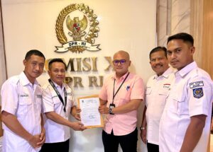 Apdesi Bone Desak Komisi XI DPR RI Tekan Kemenkeu Segera Cairkan Dana Desa Non-Earmark Tahap II
