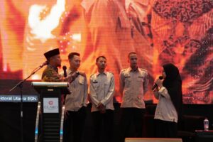 Gubernur Andi Sudirman Tekankan Integritas Pengelolaan Program Gizi di Bimtek SPPG