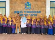 Menggandeng Tangan demi Masa Depan: Langkah Awal Ny. Hj. Maya Damayanti untuk Anak-Anak Bone