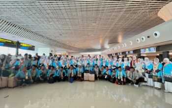 Travel Alhajj Antar Jamaah Haji Khusus ke Tanah Suci, Israwati: “Seperti Mimpi”