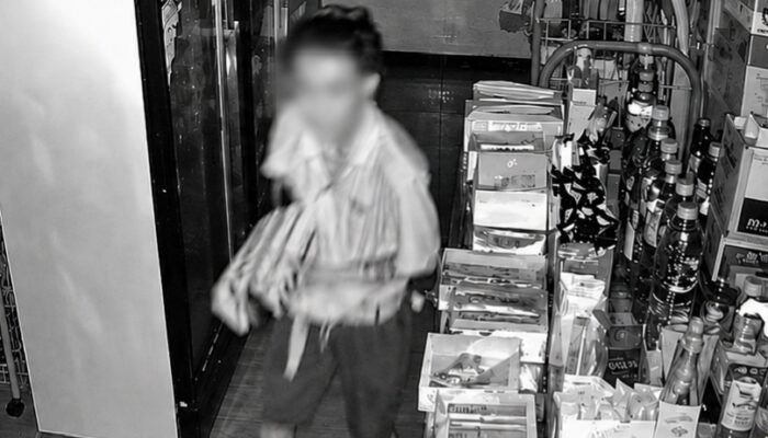 Uang dan Puluhan Bungkus Rokok Raib, Polisi Ungkap Pelaku Lewat Rekaman CCTV