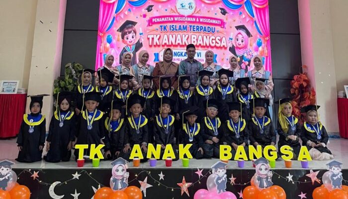 TK Anak Bangsa Lepas Angkatan Ke-6, Momen Haru Warnai Langkah Awal Anak Menuju Jenjang Baru