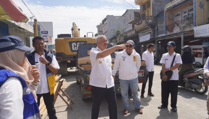 Pemkab Pinrang Genjot Pembenahan Drainase dan Rehabilitasi Jalan, Cegah Genangan di Musim Hujan