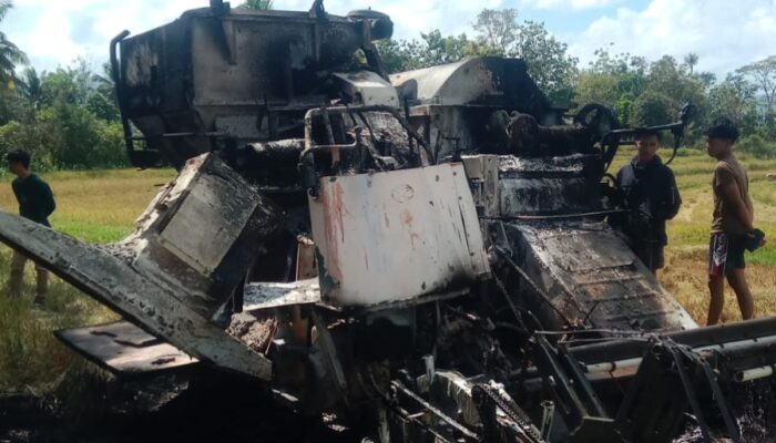 Misteri Pembakaran Combine Harvester Rp300 Juta di Bone, Polisi Kumpulkan Petunjuk