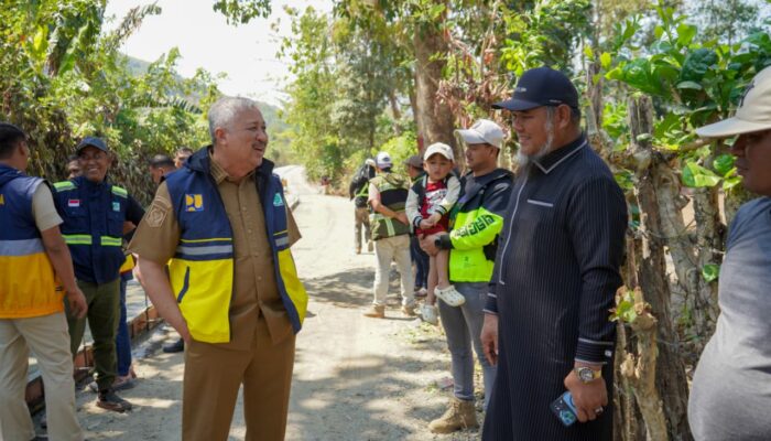 Bupati Pinrang Tinjau Pembangunan Jalan Lembang, Perkuat Akses Ekonomi Wilayah Pegunungan
