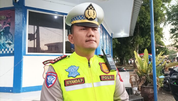 Diduga Rem Blong, Mobil Anggota Polres Bone Tabrak Motor di Perempatan Ahmad Yani, Seorang Balita Meninggal Dunia