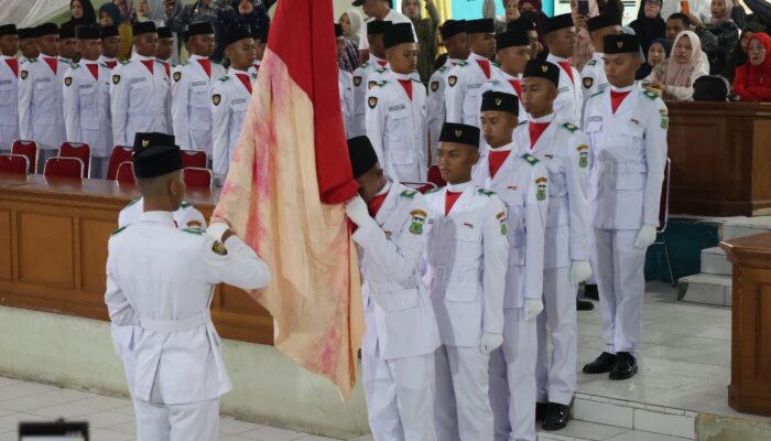 Paskibraka Pinrang Resmi Dikukuhkan, Bupati Irwan Tekankan Disiplin dan Tanggung Jawab