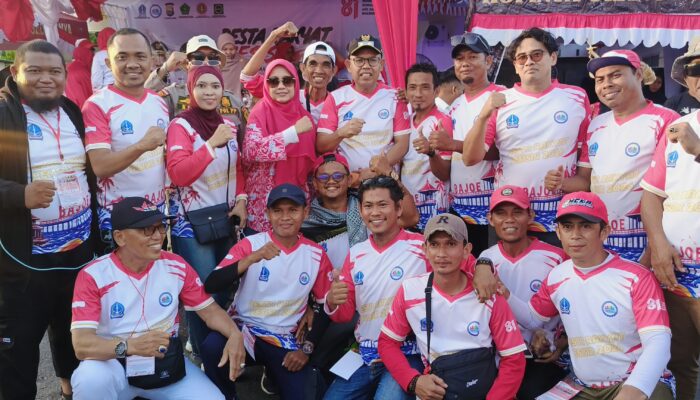 Karnaval Budaya Bajoe Meriah, Andi Habibie Tegaskan Pemerintah Harus Hadir di Tengah Warga
