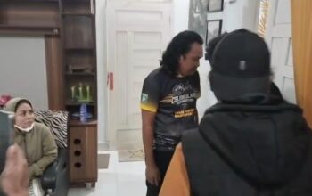 Istri Grebek Suami di BTN Bumi Palanga Mas, Dua Orang Diamankan Polisi
