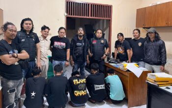 Lima Remaja Diduga Aniaya Warga, Diamankan Tim URC Resmob dan Opsnal Sat Intelkam Polres Bone