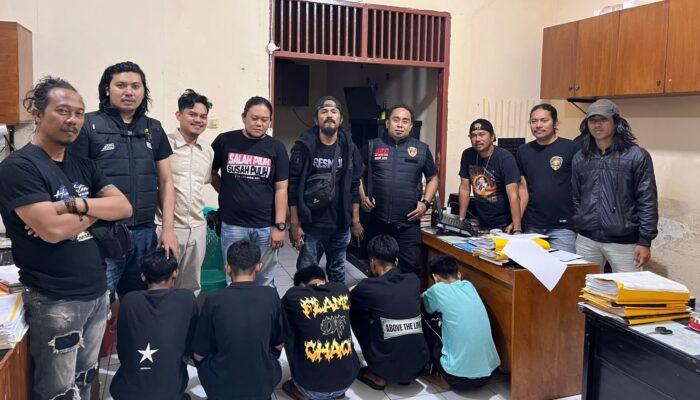 Lima Remaja Diduga Aniaya Warga, Diamankan Tim URC Resmob dan Opsnal Sat Intelkam Polres Bone