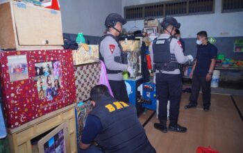 Sinergi TNI-Polri dan BNNK, Lapas Watampone Gelar Penggeledahan Gabungan