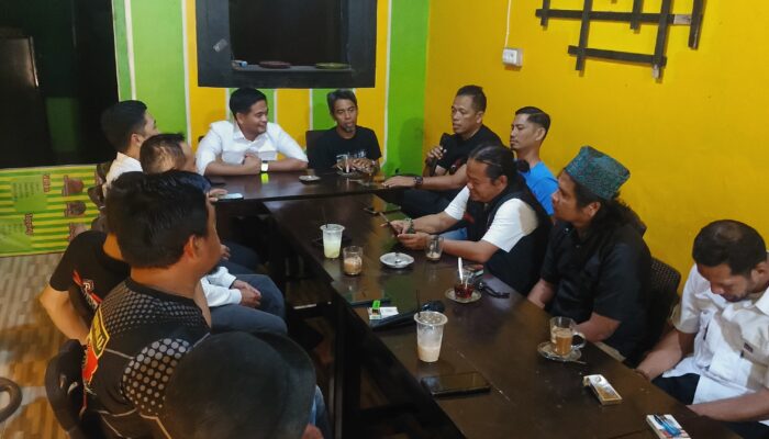 Kasat Reskrim Bone Ngopi Bersama Forbes, Bahas Bahaya Narkoba hingga Batas Tindakan Warga